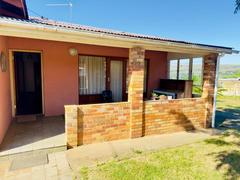 To Let 3 Bedroom Property for Rent in Kingswood Eastern Cape